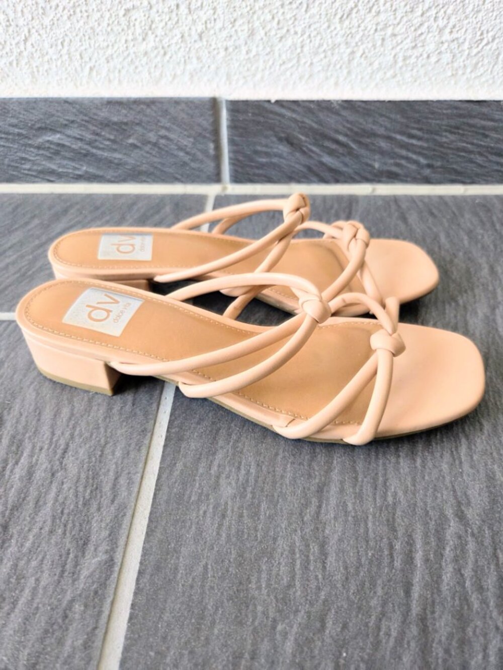 DV by Dolce Vita Blush Nude Wisteria Double Knotted Band Slide Sandals 6.5 - Picture 4 of 8